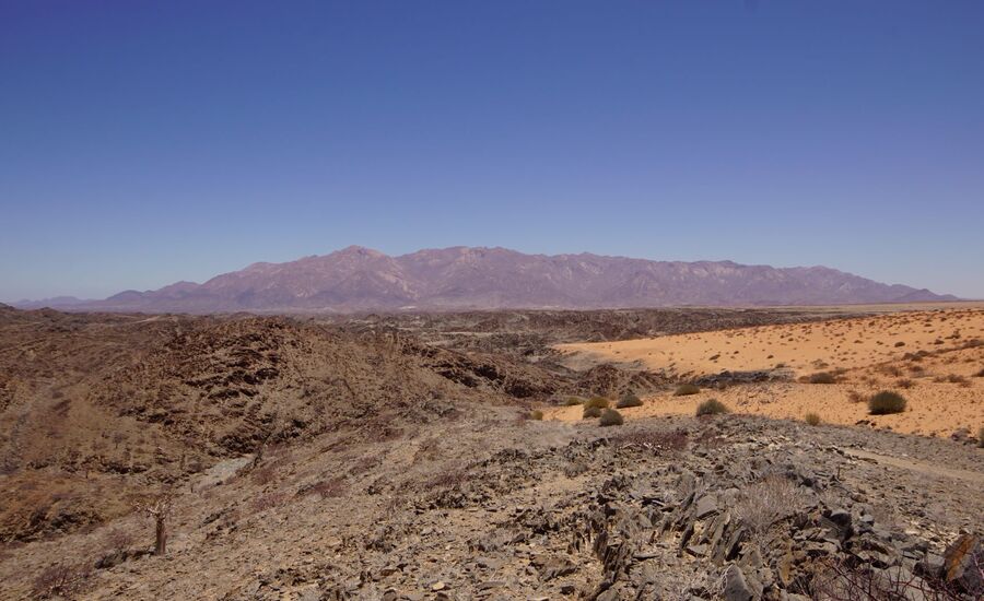 Brandberg-Twyfelfontein-abenteuer-4x4selbstfahrer-namibia-selbstfahrer-afrikaspezialist-ostschweiz-luxusreise-individuell-reiseplanung-reisebuero-stgallen